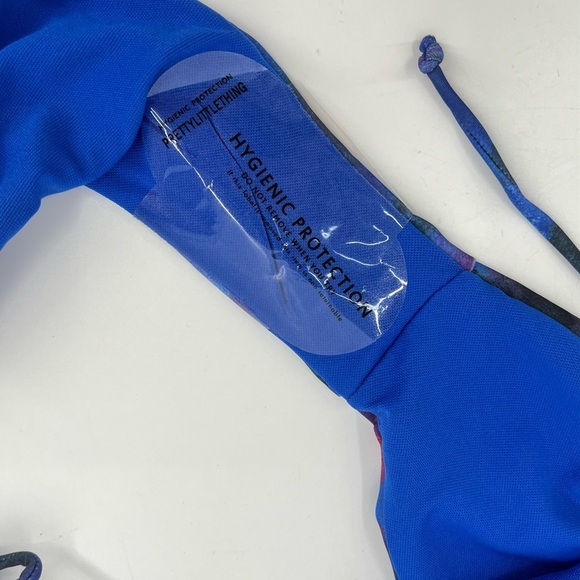 NWT PrettyLittleThing Blue Acid Wash Contrast Side Tie Bikini Bottoms UK8 US4 - Picture 9 of 9